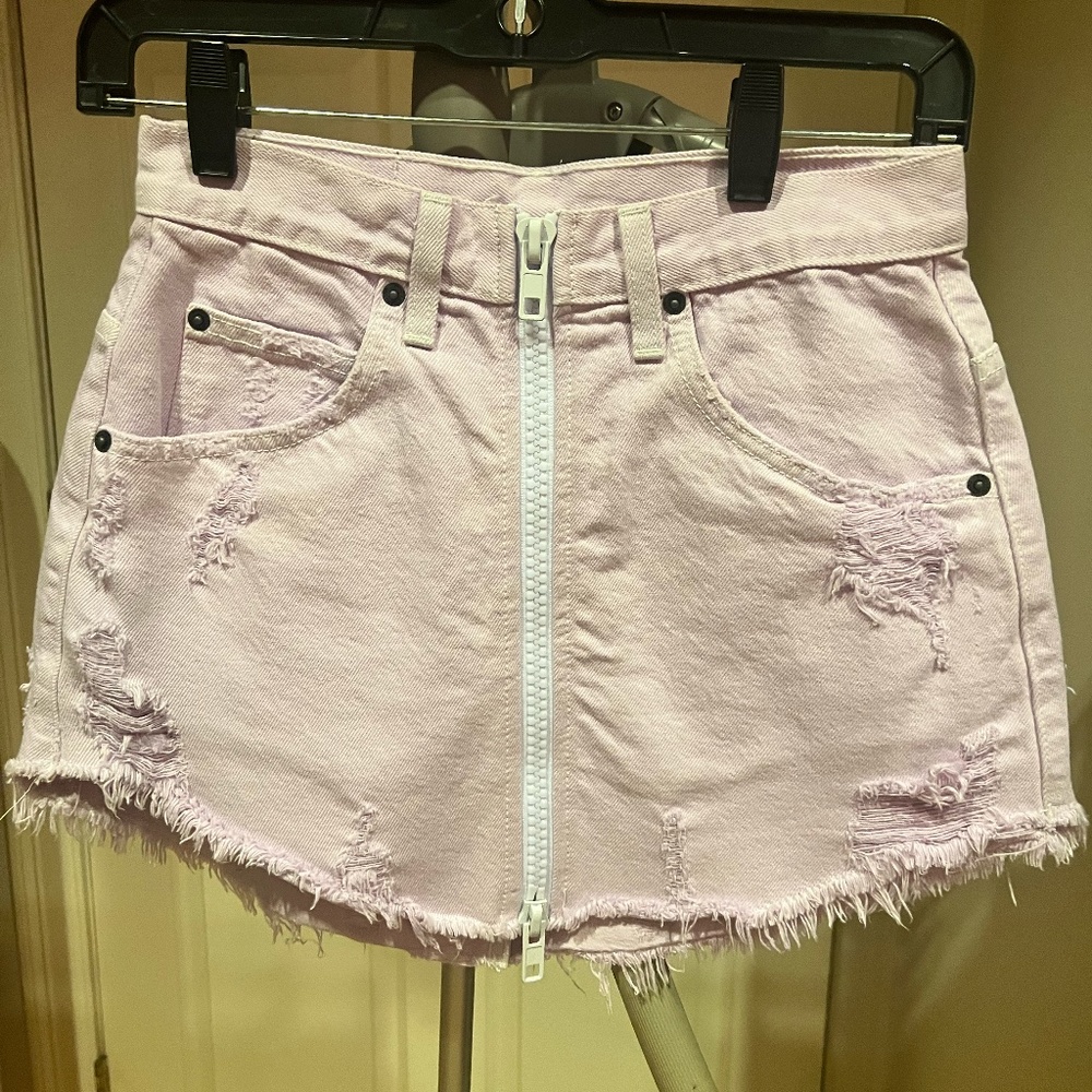 Carmar pink denim skirt